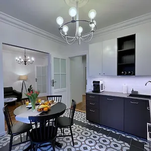 https://rzeszowska-5-apt-3.krakowhotelspoland.com